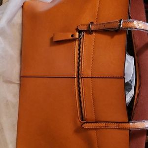 Leather tote